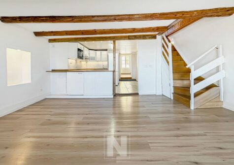 Orbe, maison mitoyenne deux appartements de 75 m² et 150 m²