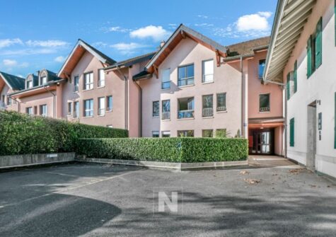 À vendre à Commugny : Bureau transformable en appartement dans une PPE de charme